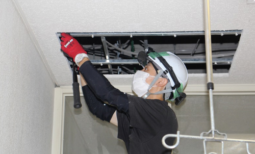 ⑥その他工事(点検口取付)